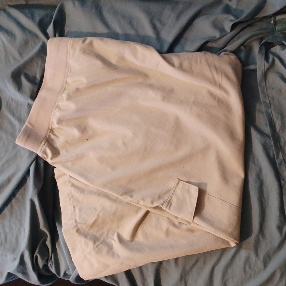 Capris - Picture 3 of 3